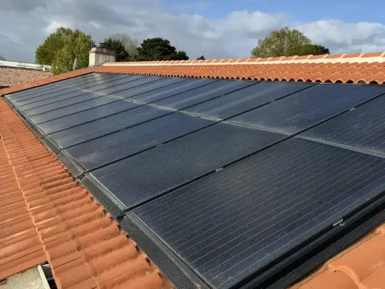 panneaux solaires sale avant intervention à grosbreuil