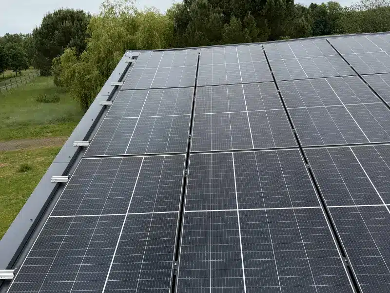 Nettoyage de panneaux solaires à Tours 120m2