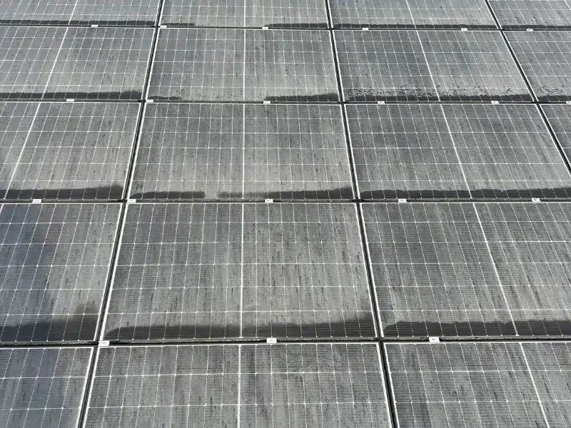 nettoyage centrale photovoltaïque pouancay