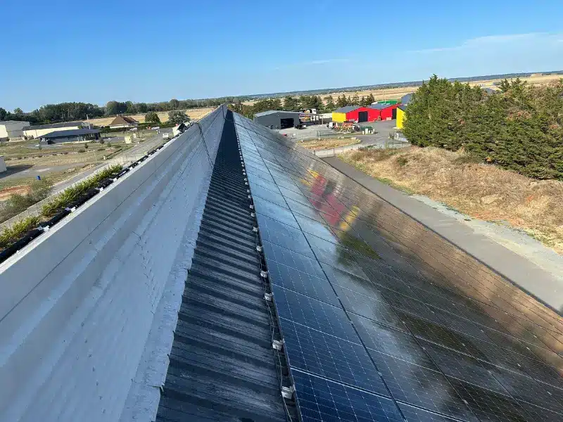 nettoyage panneaux solaires Pouançay 2000m2